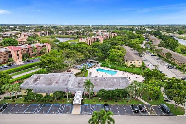 201 NW 76th Avenue # 203, Margate FL 33063 - Margate, FL - Photo 3