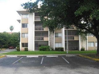 701 N Pine Island Road # 304, Plantation FL 33324 - Plantation, FL - Photo 1