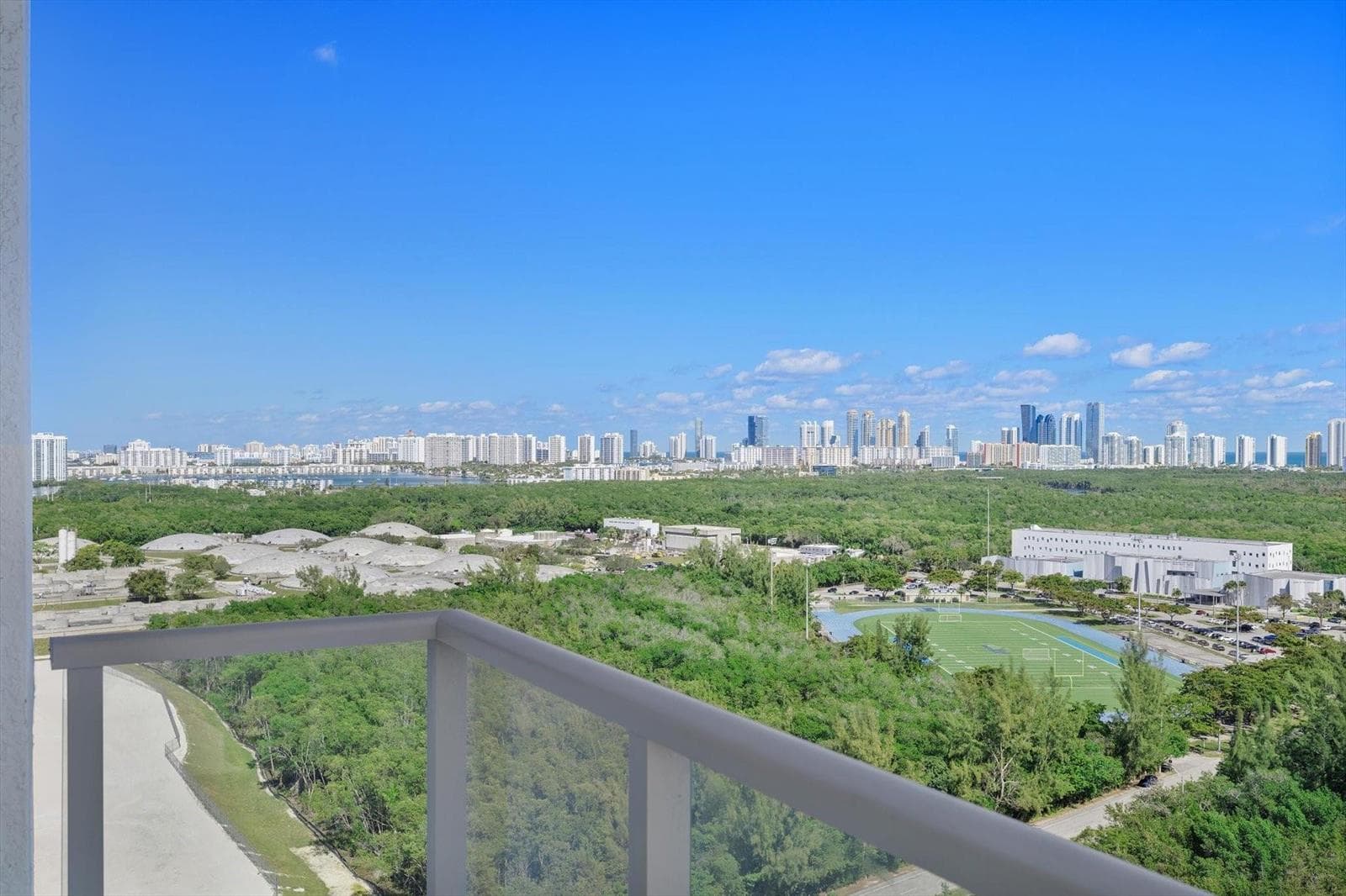15051 Royal Oaks Lane # 2106, North Miami FL 33181