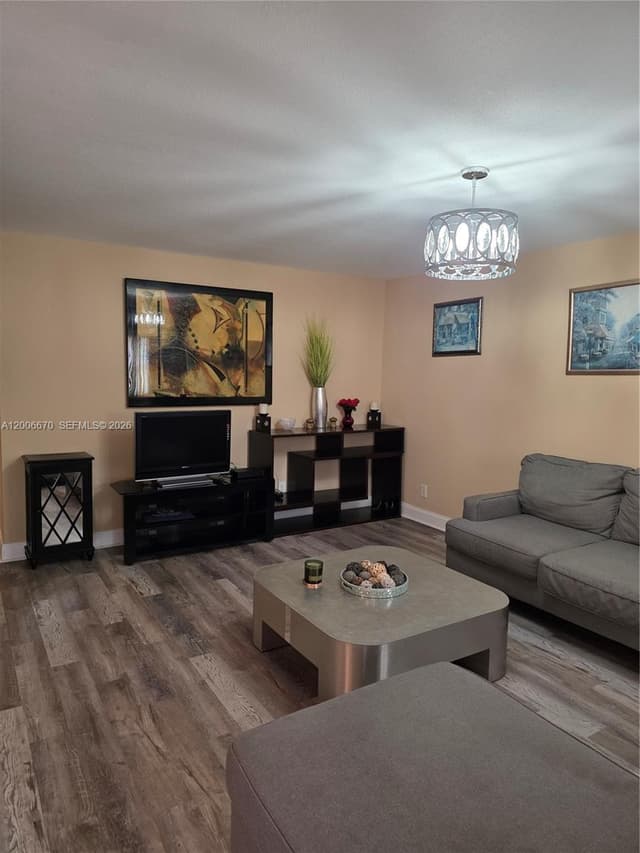 232 E Saxony E # 232, Delray Beach FL 33446 - Delray Beach, FL - Photo 3