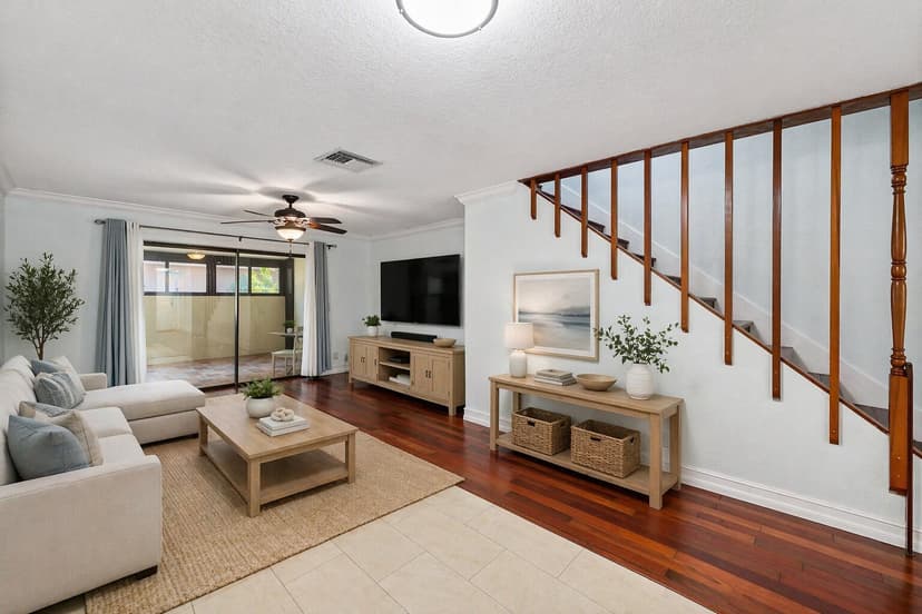 139 Sparrow # 4b, Royal Palm Beach FL 33411