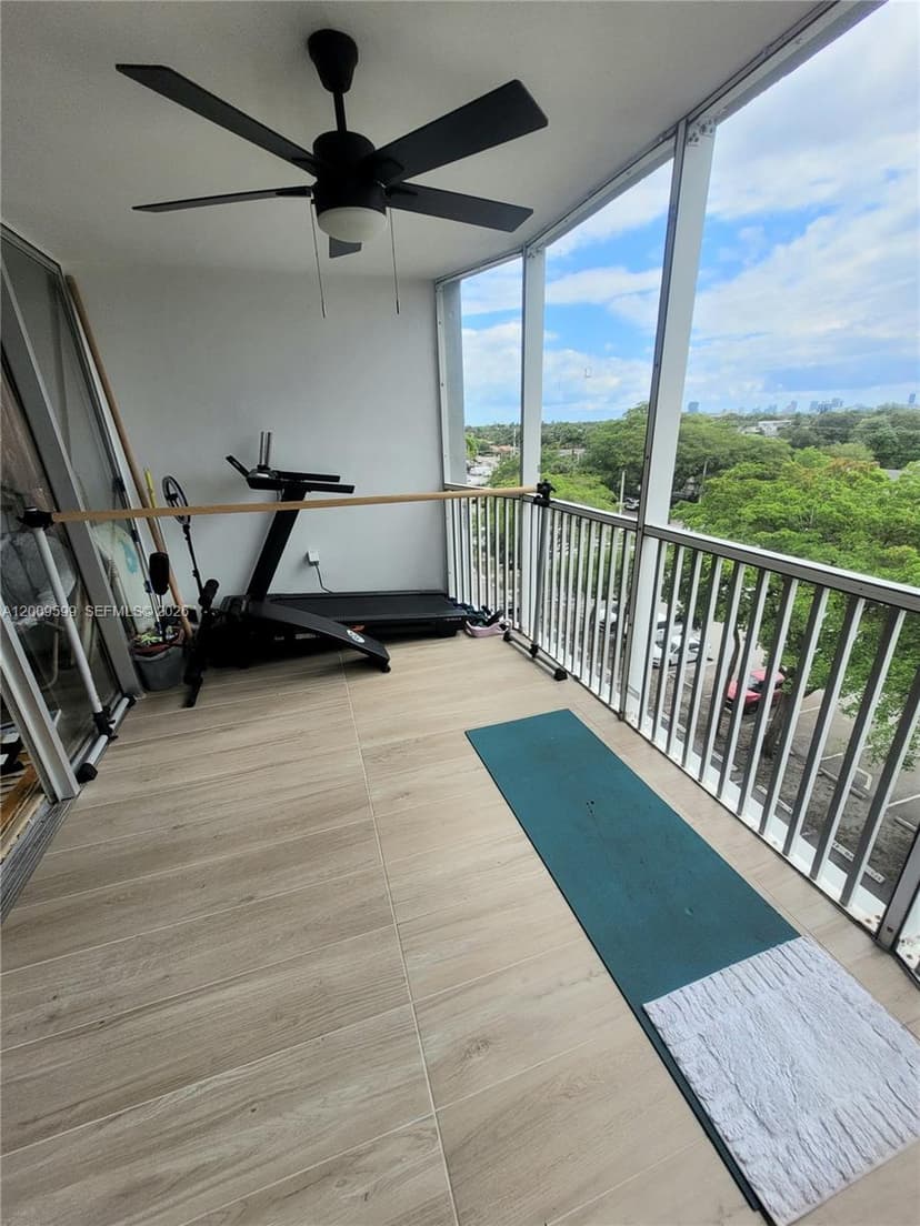 1780 NE 191st St # 2, Miami FL 33179
