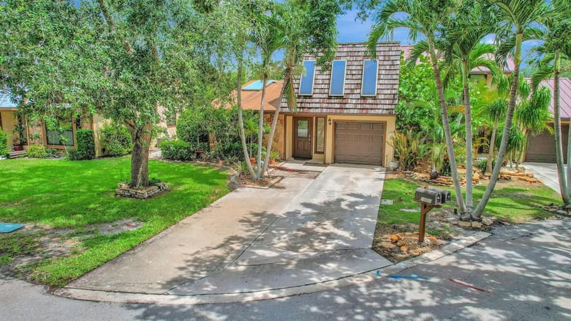 1003 Raintree Lane, Palm Beach Gardens FL 33410