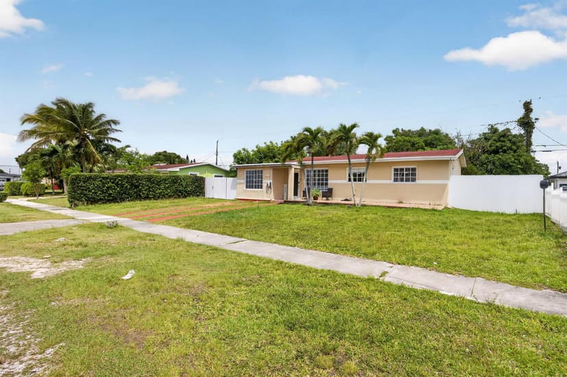 11751 SW 185th Terrace, Miami FL 33177
