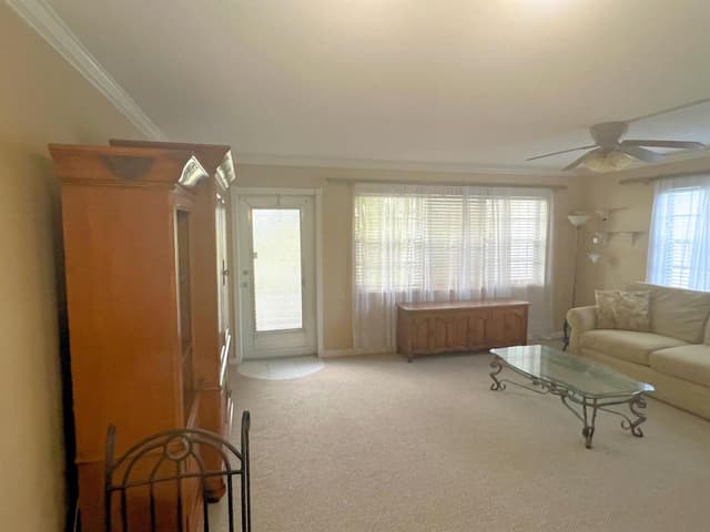 52 Dorchester, West Palm Beach FL 33417 - West Palm Beach, FL - Photo 6