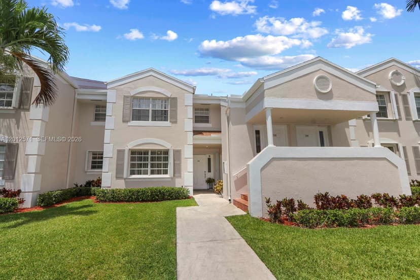 2281 SE 27th Dr # G, Homestead FL 33035