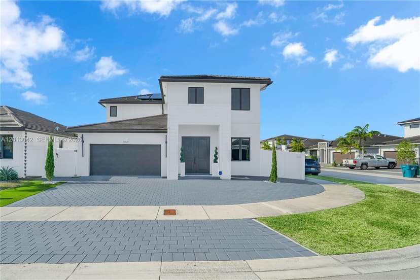 10631 SW 235th Ln, Homestead FL 33032