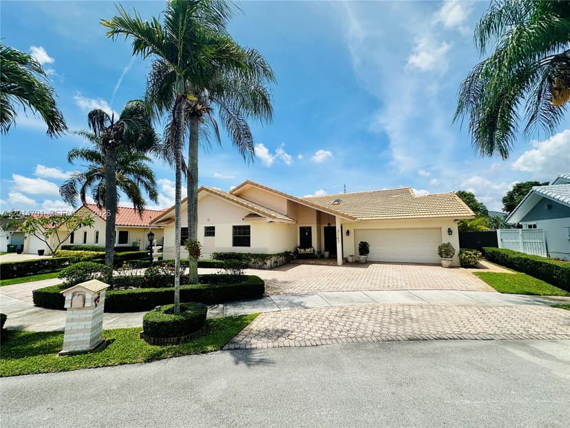 3142 SW 141st Ave, Miami FL 33175