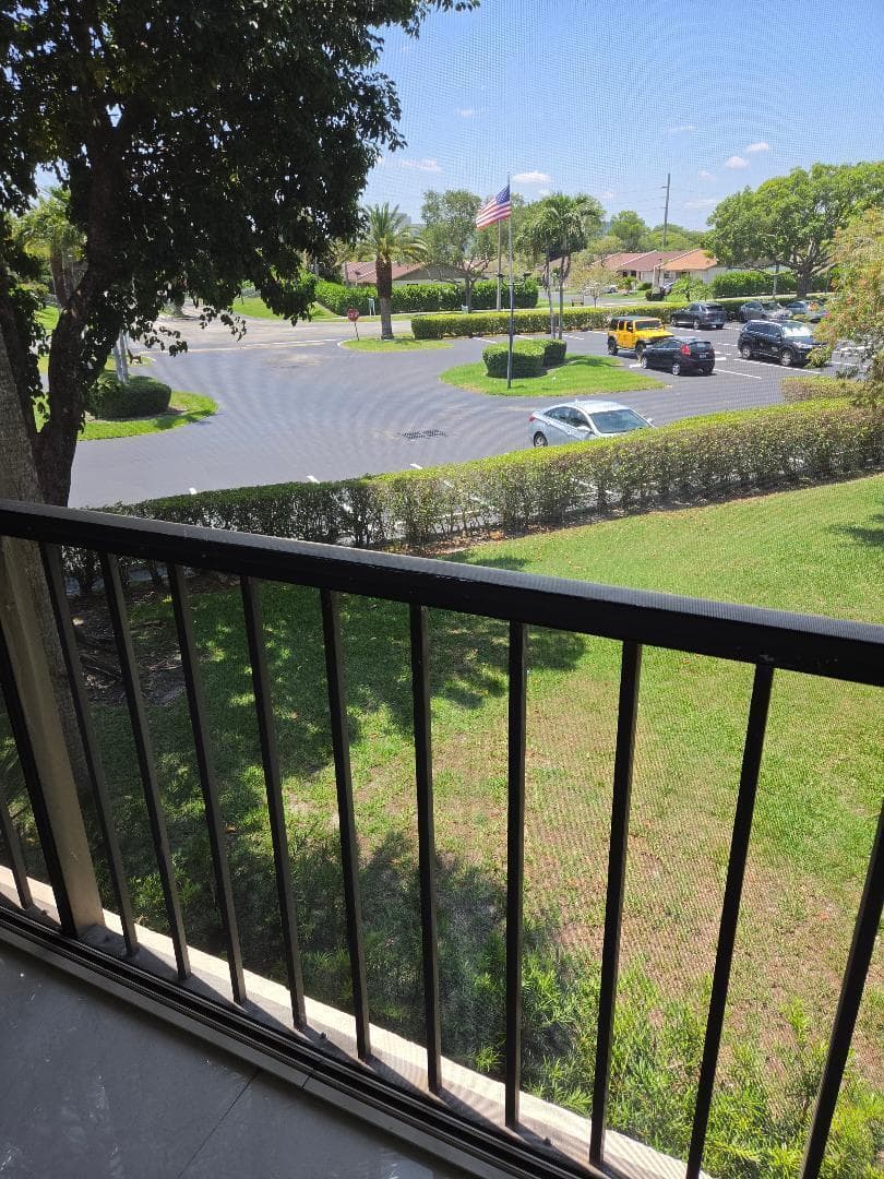 5310 Las Verdes Circle # 220, Delray Beach FL 33484 - Delray Beach, FL - Photo 1