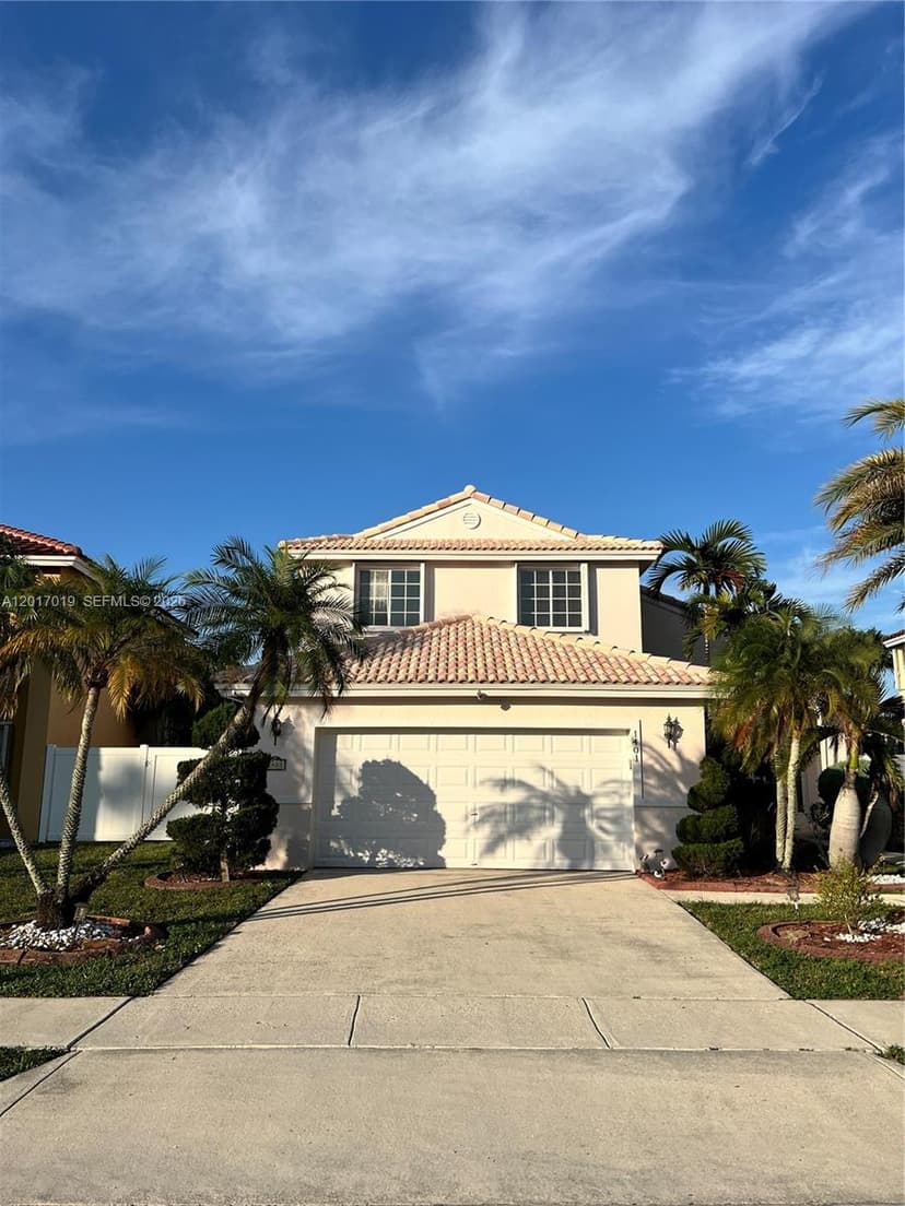 1401 NW 187th Ave, Pembroke Pines FL 33029