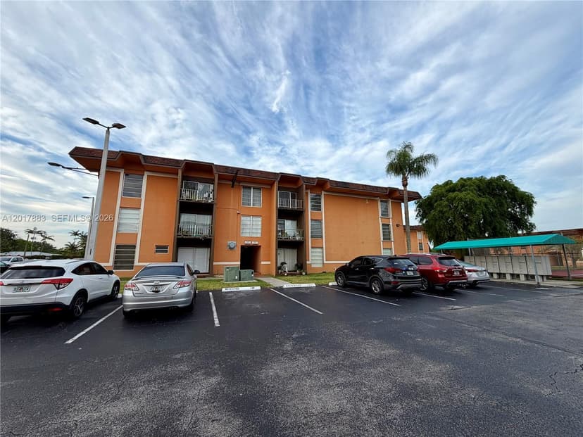 9429 SW 76th St # W25, Miami FL 33173