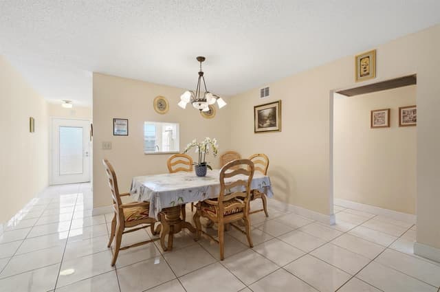 3201 Portofino Point # E3, Coconut Creek FL 33066 - Coconut Creek, FL - Photo 3