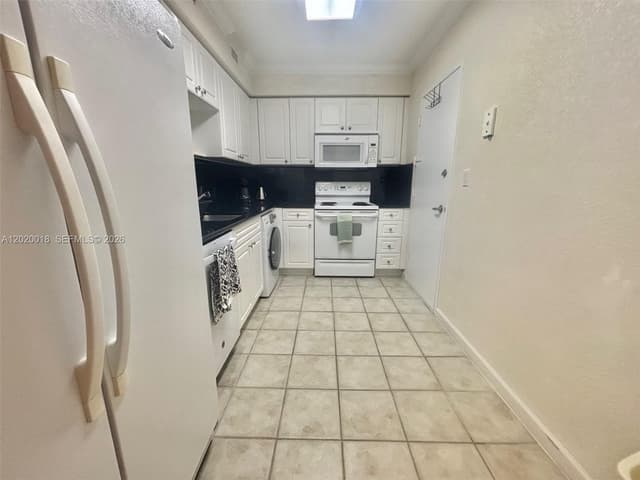 2501 S Ocean Dr # 433, Hollywood FL 33019 - Hollywood, FL - Photo 6