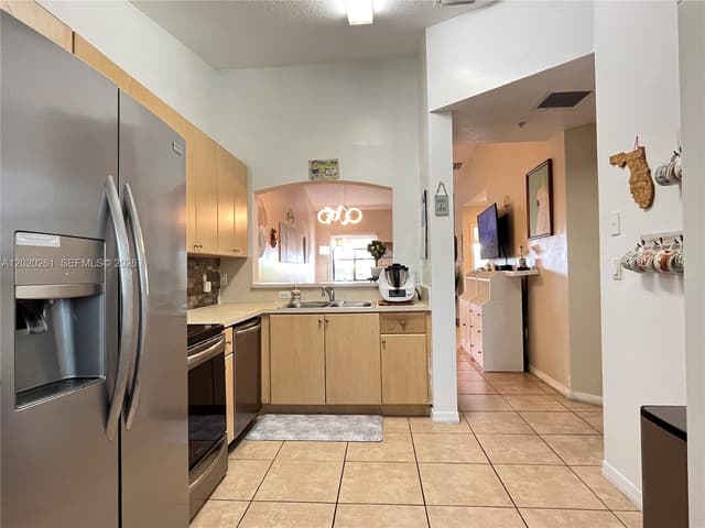 22731 SW 88th Pl # 303, Cutler Bay FL 33190 - Cutler Bay, FL - Photo 6