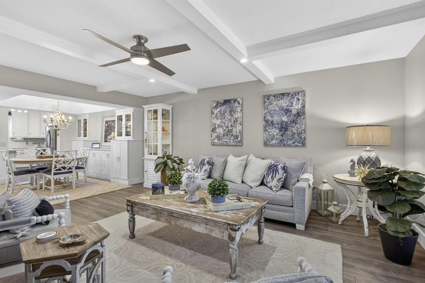 327 Southwind Drive # 203, North Palm Beach FL 33408