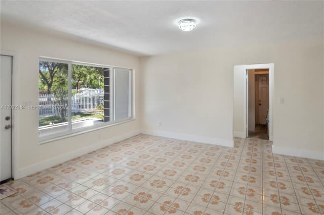 1075 NW 127th St, North Miami FL 33168 - North Miami, FL - Photo 3