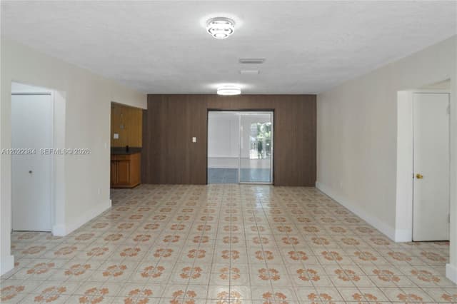 1075 NW 127th St, North Miami FL 33168 - North Miami, FL - Photo 5