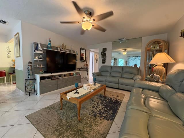 175 Bedford # G, West Palm Beach FL 33417 - West Palm Beach, FL - Photo 2