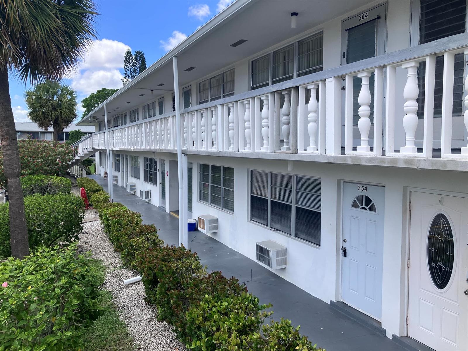 364 Northampton R, West Palm Beach FL 33417 - West Palm Beach, FL - Photo 1