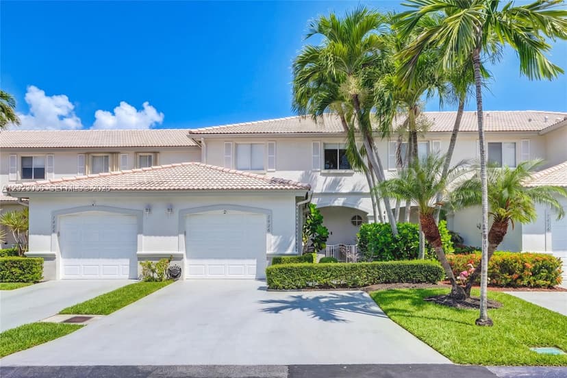 7426 SW 162nd Ct, Miami FL 33193
