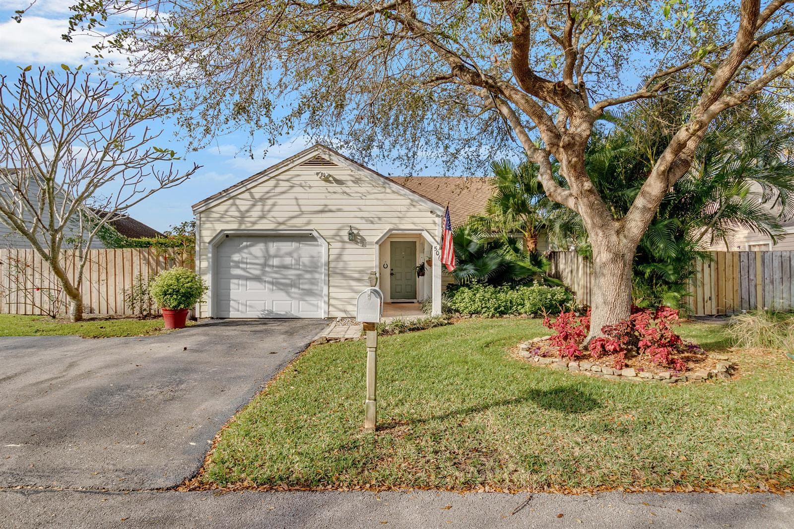 506 Sweet Wood Way, Wellington FL 33414 - Wellington, FL - Photo 1