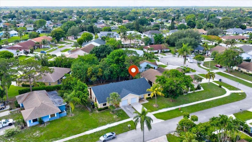 12452 Guilford Way, Wellington FL 33414