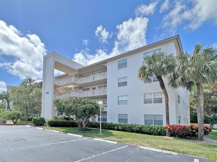 1901 Bermuda Circle # M2, Coconut Creek FL 33066