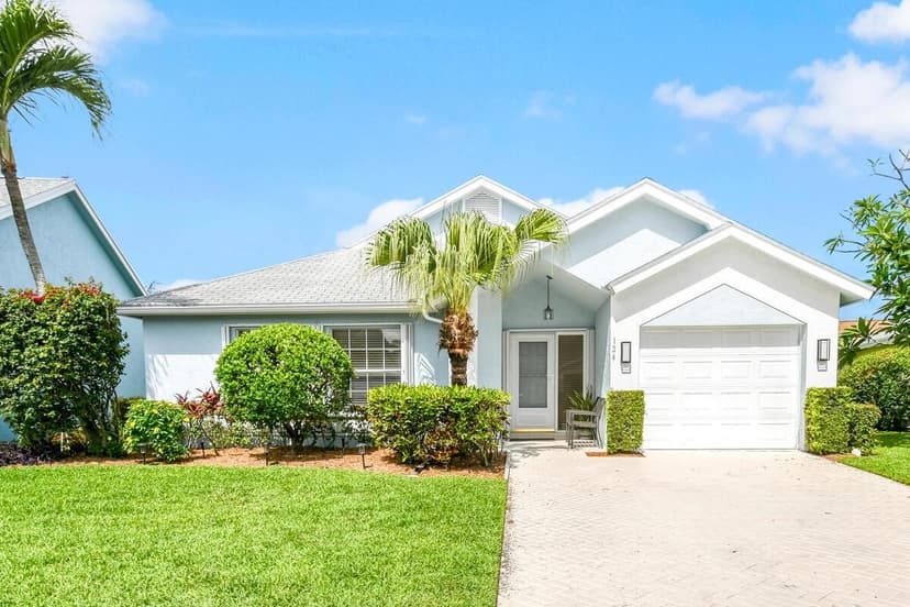 124 Adobe Circle, Jupiter FL 33458