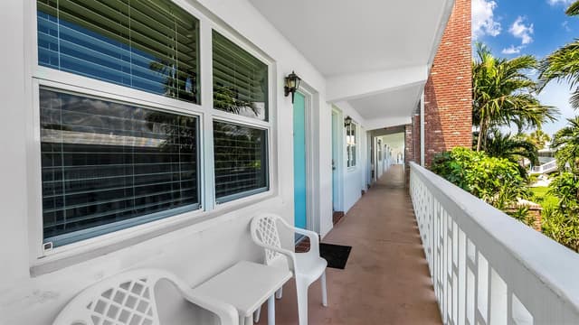 228 Hibiscus Avenue # 233, Lauderdale By The Sea FL 33308 - Lauderdale By The Sea, FL - Photo 4