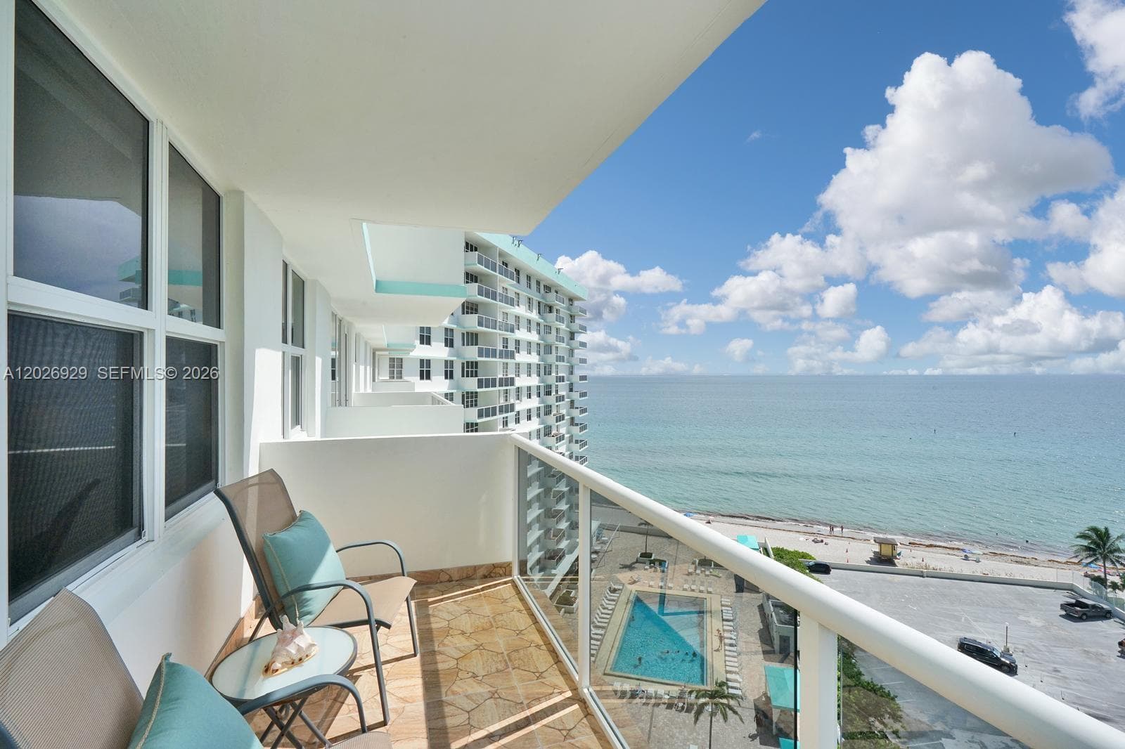 3725 S Ocean Dr # 1216, Hollywood FL 33019 - Hollywood, FL - Photo 1