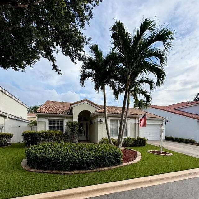 10109 Oak Bark Lane, Palm Beach Gardens FL 33410
