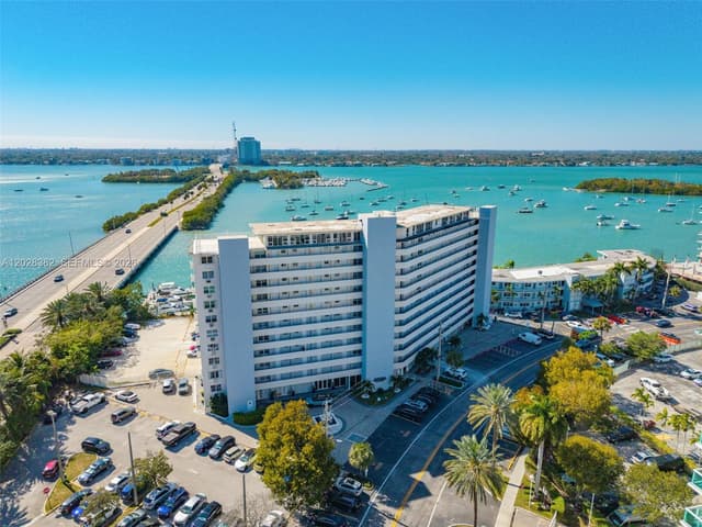 7904 West Dr # 810, North Bay Village FL 33141 - North Bay Village, FL - Photo 2