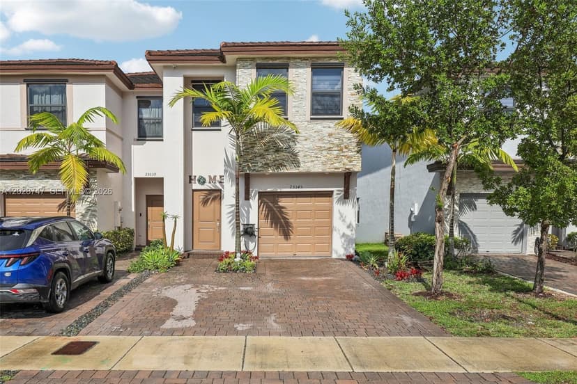 25345 SW 108th Ave, Homestead FL 33032