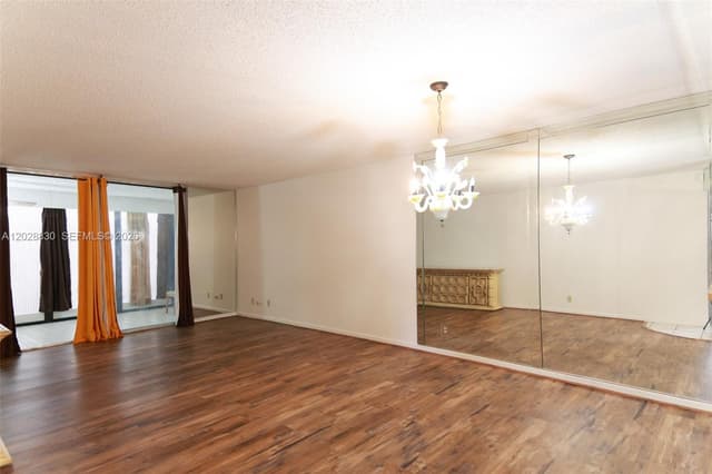 7220 Lake Cir Dr # 101, Margate FL 33063 - Margate, FL - Photo 5