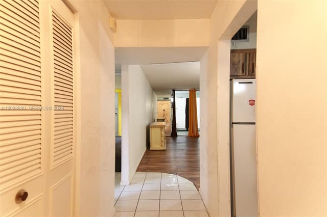 7220 Lake Cir Dr # 101, Margate FL 33063 - Margate, FL - Photo 4