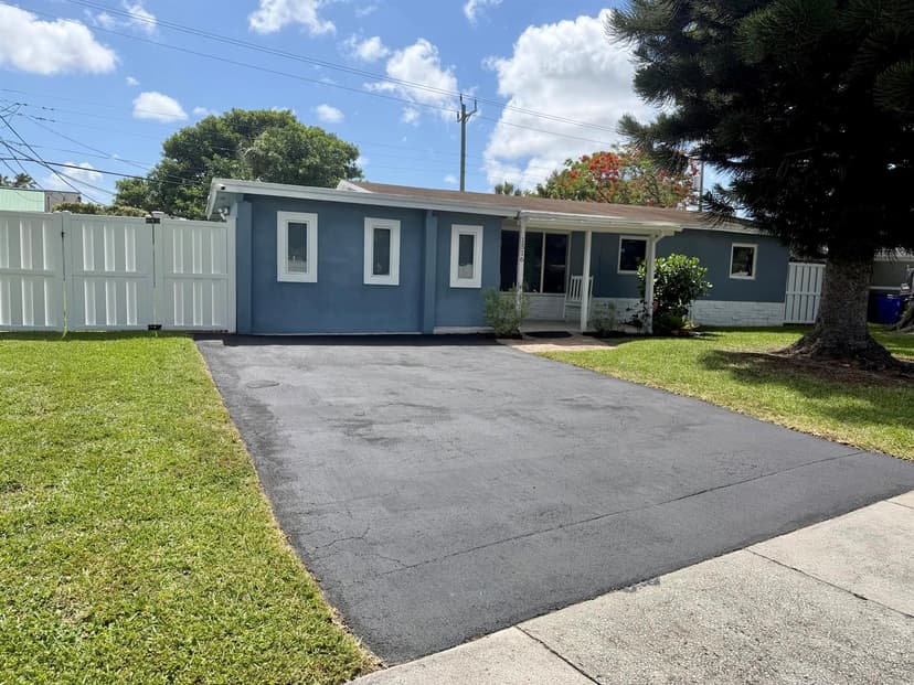 1516 NW 58th Avenue, Margate FL 33063
