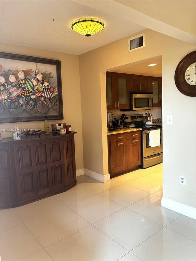7451 NW 16th St # 403, Plantation FL 33313 - Plantation, FL - Photo 2