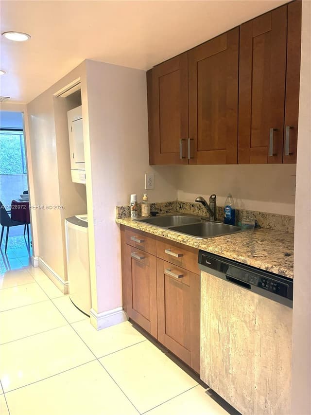 7451 NW 16th St # 403, Plantation FL 33313 - Plantation, FL - Photo 5