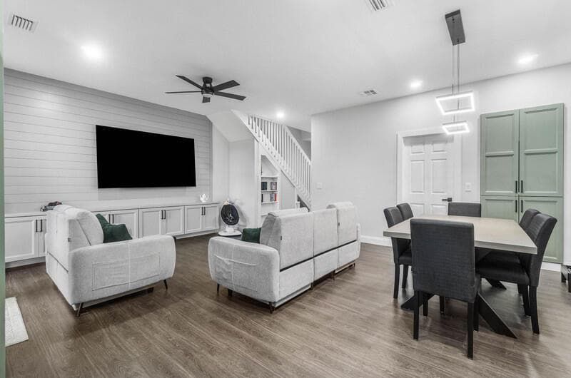 357 River Bluff Lane, Royal Palm Beach FL 33411