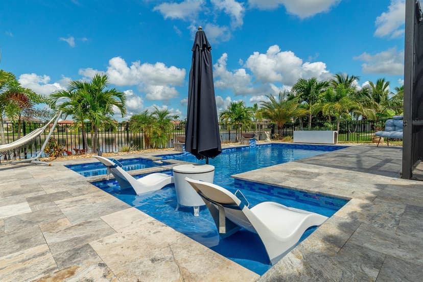 3011 Strada Court, Royal Palm Beach FL 33411