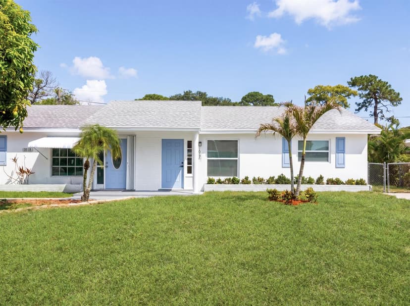 1017 Riverwood Lane, Jupiter FL 33458