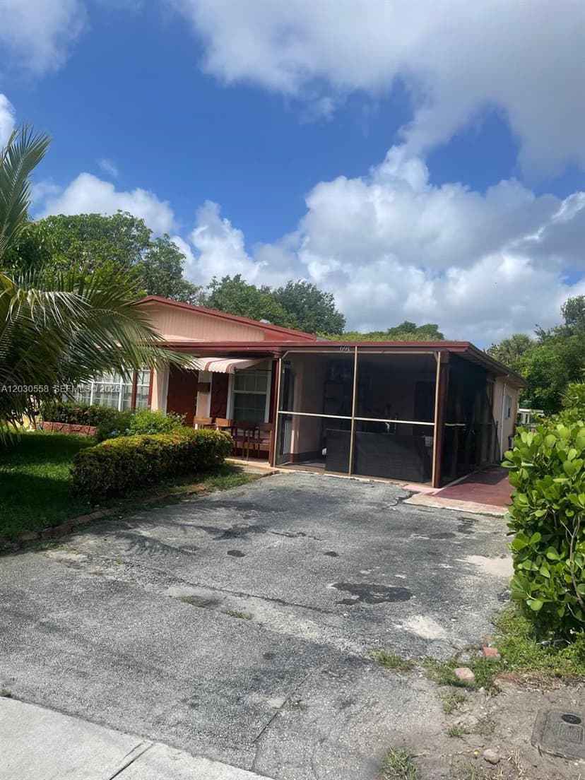 691 NW 20th Ct, Pompano Beach FL 33060