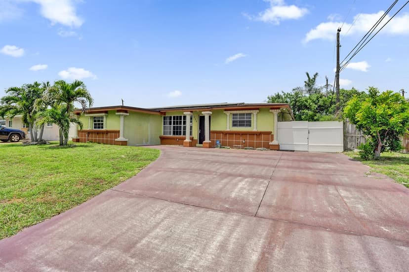 151 NW 21st Street, Pompano Beach FL 33060