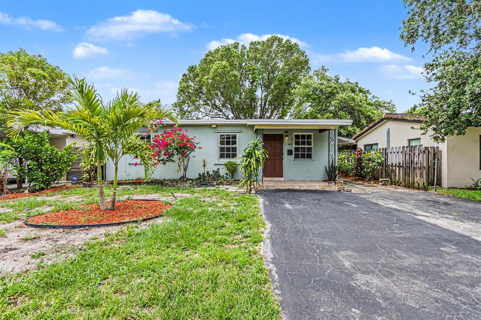 604 NE 14th Place, Fort Lauderdale FL 33304 - Fort Lauderdale, FL - Photo 1