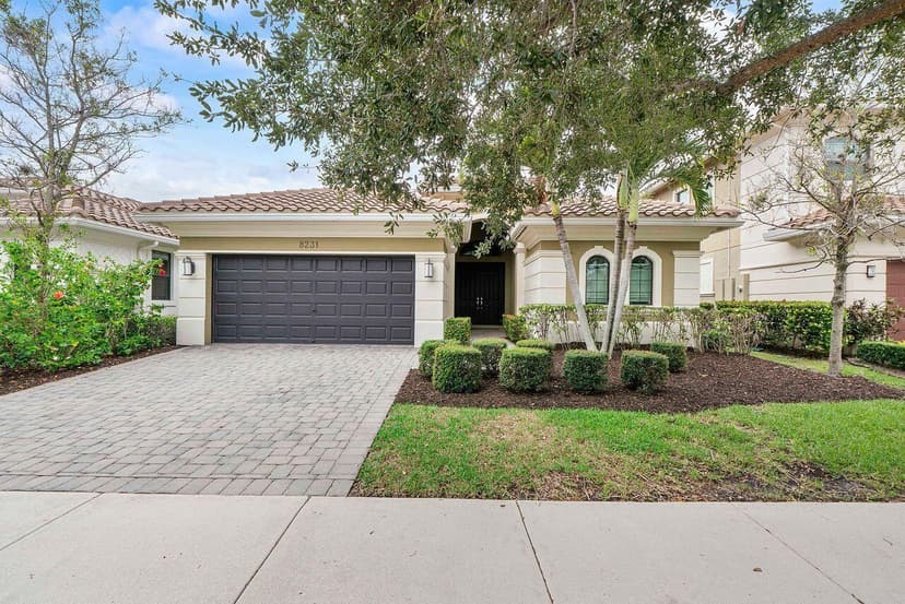 8231 Canopy Terrace, Parkland FL 33076