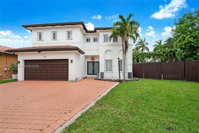 4147 NE 30th St, Homestead FL 33033