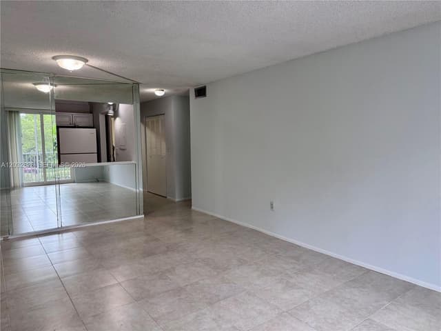 16950 W Dixie Hwy A232 Hwy # 232, North Miami Beach FL 33160 - North Miami Beach, FL - Photo 6