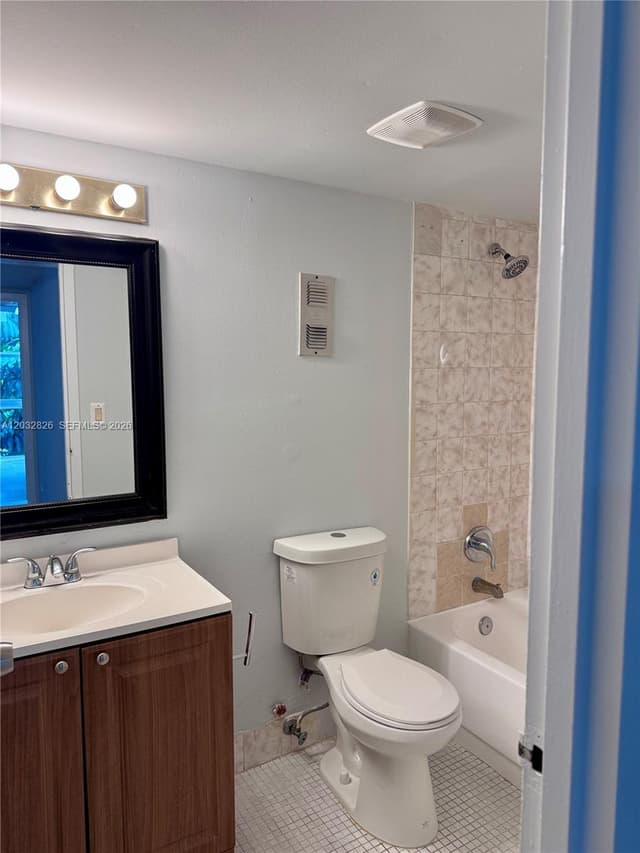 16950 W Dixie Hwy A232 Hwy # 232, North Miami Beach FL 33160 - North Miami Beach, FL - Photo 7