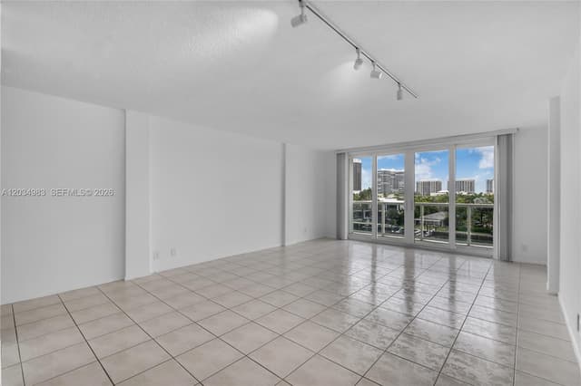 9381 E Bay Harbor Dr # 504N, Bay Harbor Islands FL 33154 - Bay Harbor Islands, FL - Photo 4