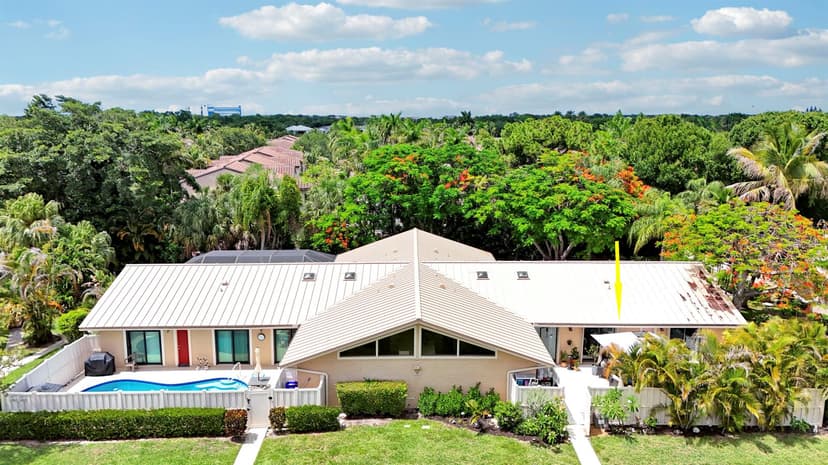 5469 Eagle Lake Drive, Palm Beach Gardens FL 33418